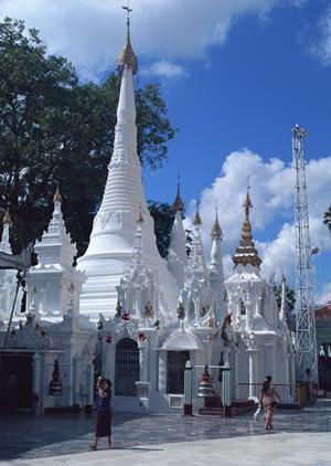 京都で宴会コンパニオンを依頼するなら